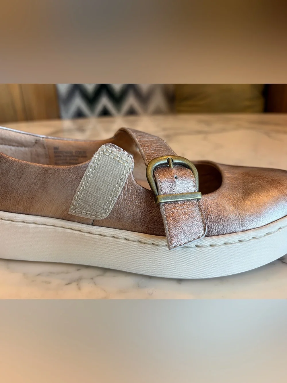 NWOB BORN Mira MJ Leather Mary Jane Platform Shoes 8M Panna Cotta/ Light Gold